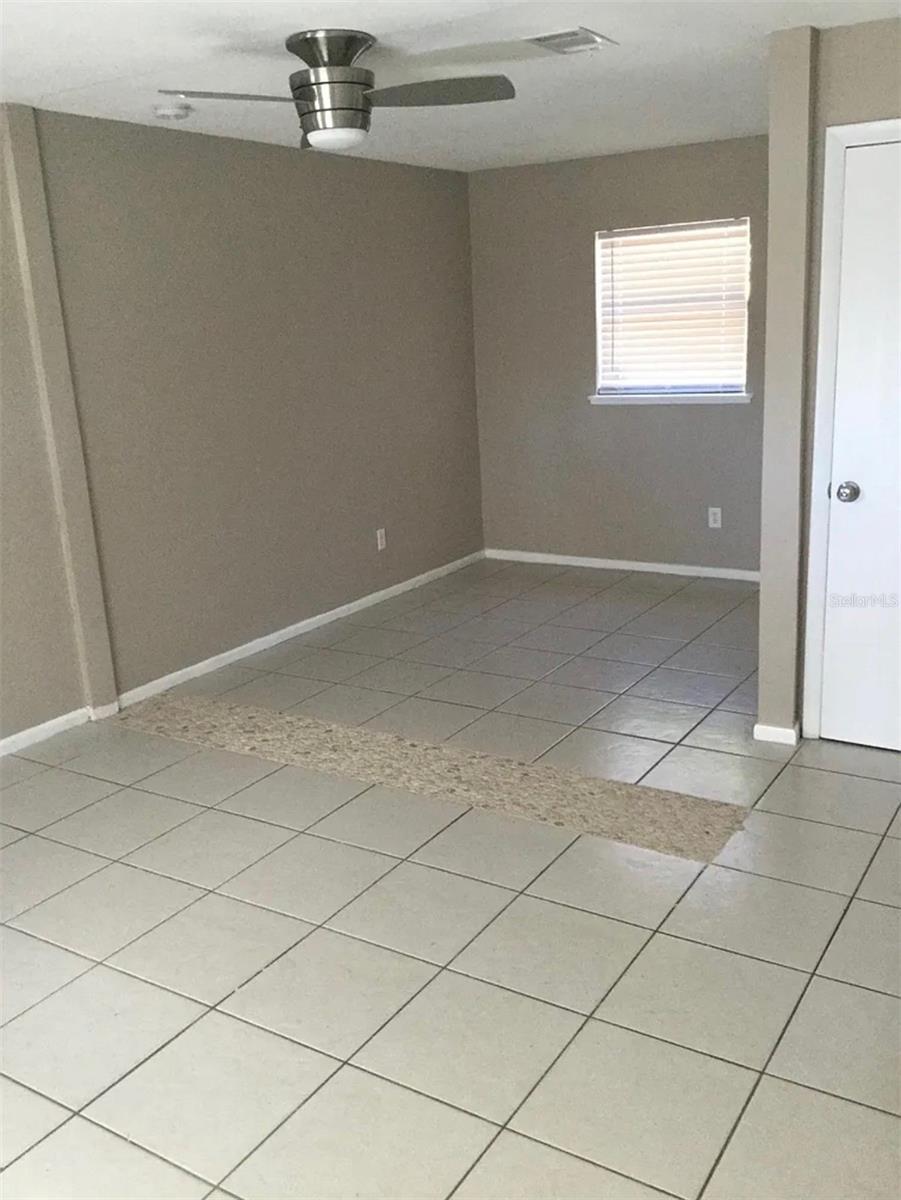 Image 3 of 11 For 136 Academy Avenue