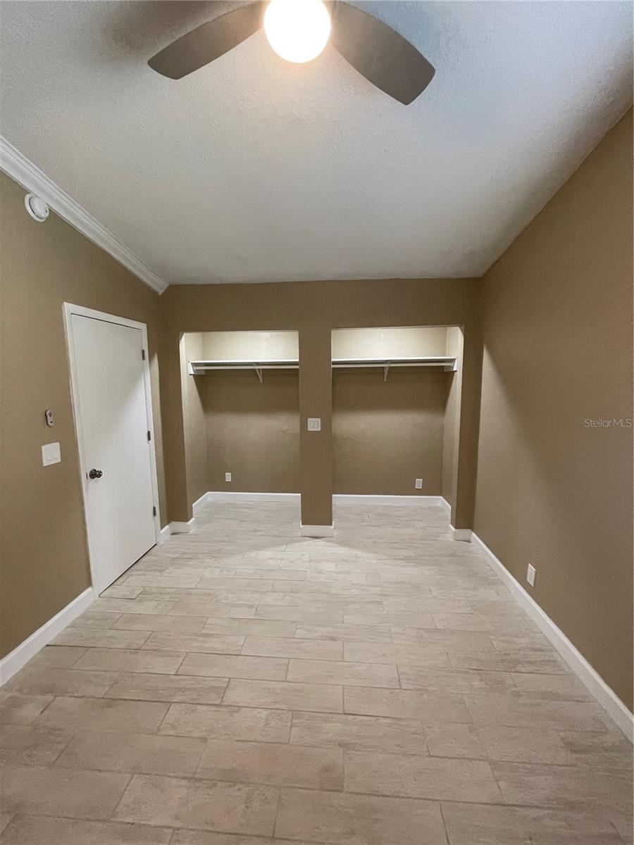 Image 6 of 11 For 136 Academy Avenue