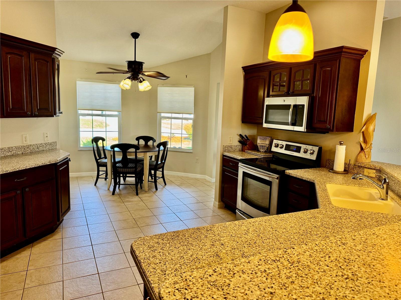 Image 16 of 38 For 9100 170th Fontaine Street