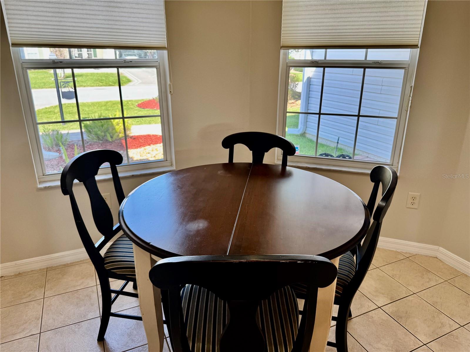 Image 17 of 38 For 9100 170th Fontaine Street