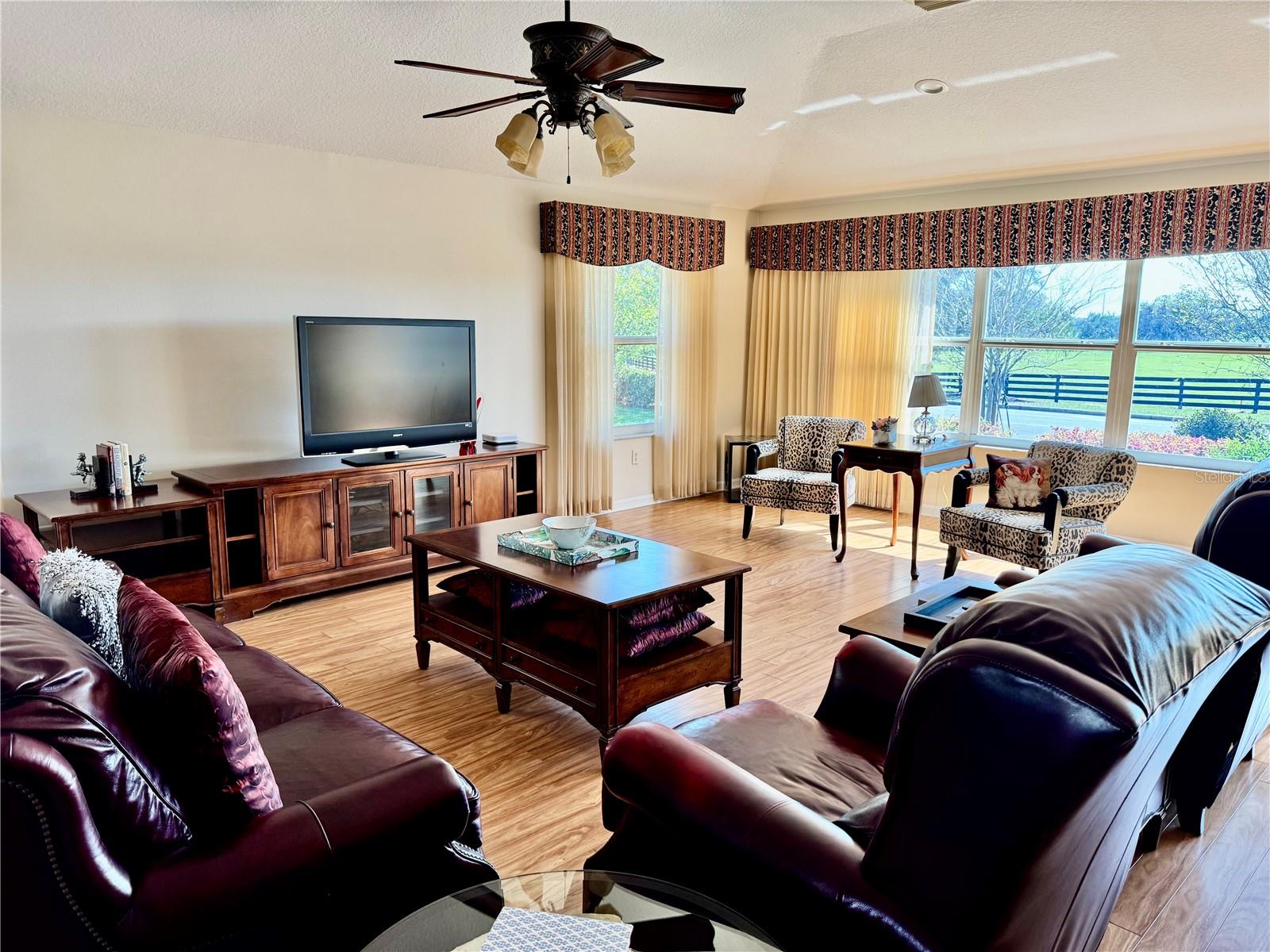 Image 3 of 38 For 9100 170th Fontaine Street