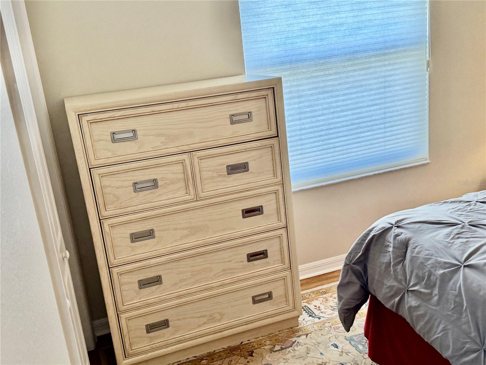 Image 9 of 38 For 9100 170th Fontaine Street