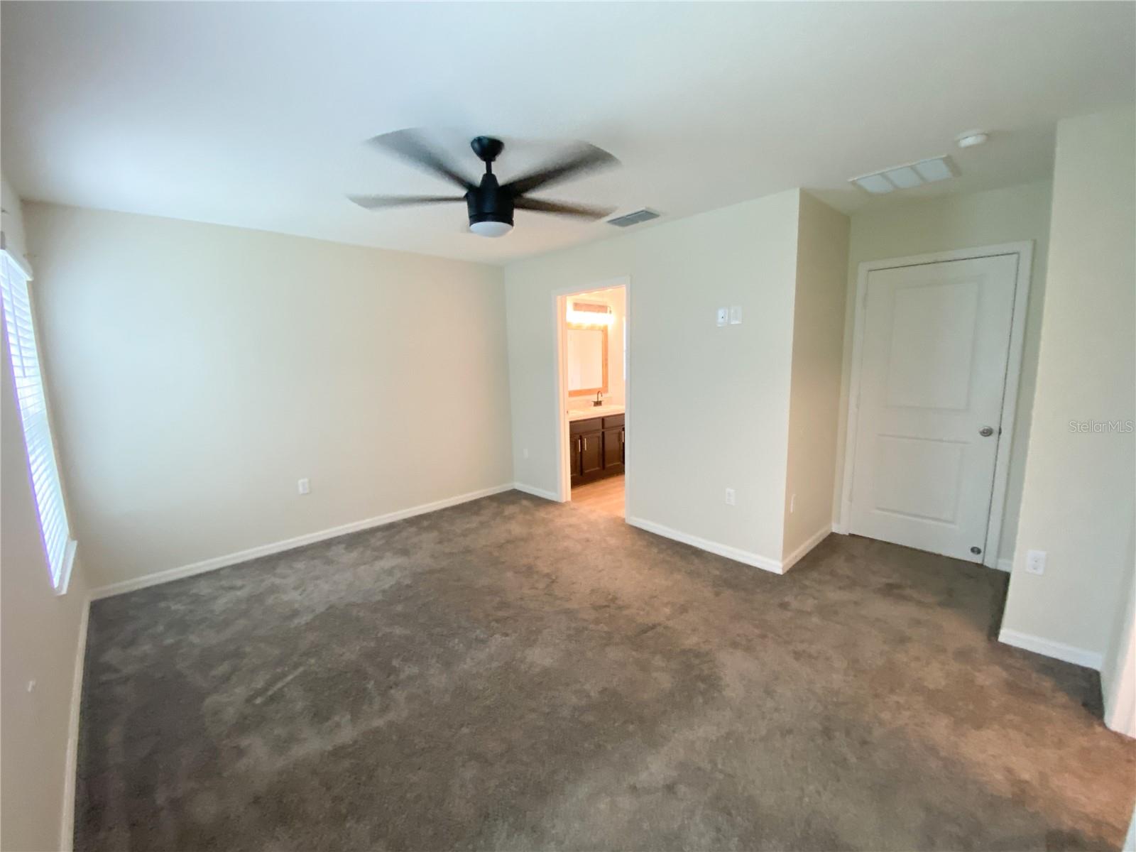 Image 11 of 38 For 4637 Glencrest Loop