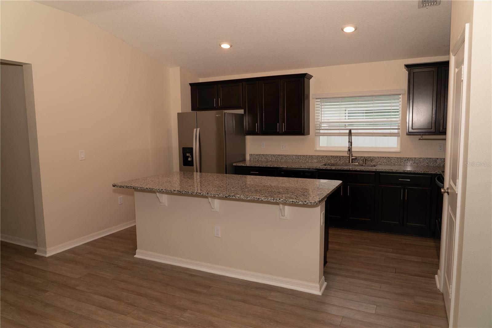 Image 18 of 38 For 4637 Glencrest Loop