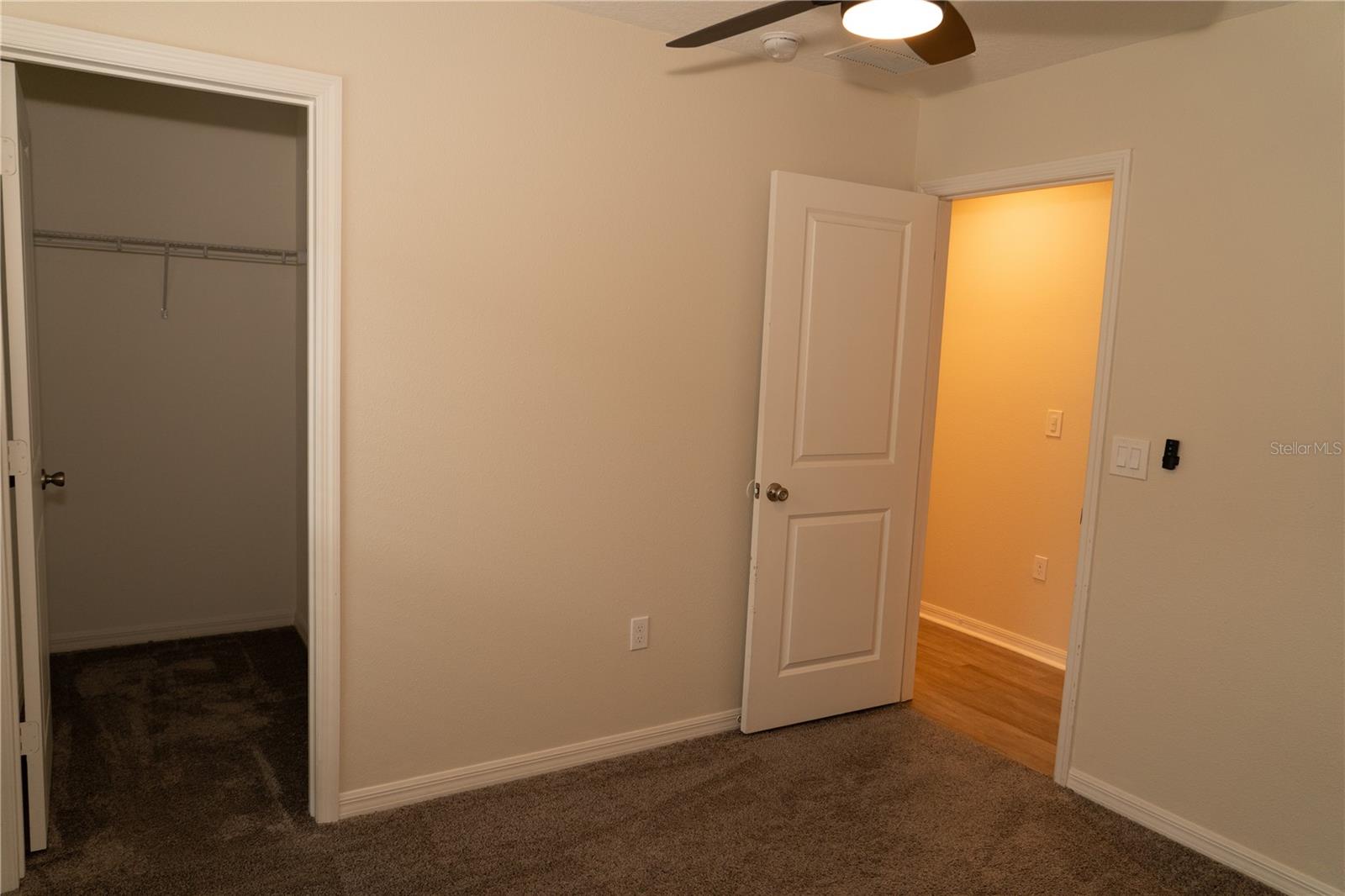 Image 36 of 38 For 4637 Glencrest Loop