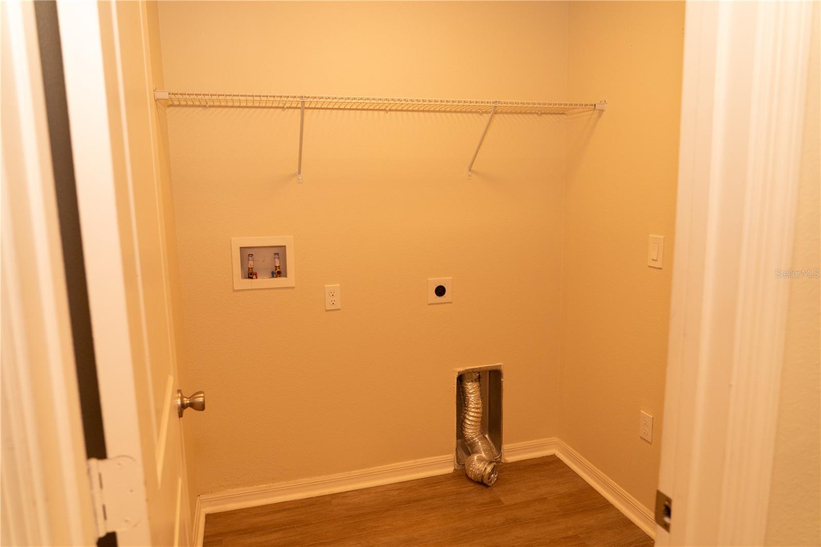 Image 38 of 38 For 4637 Glencrest Loop