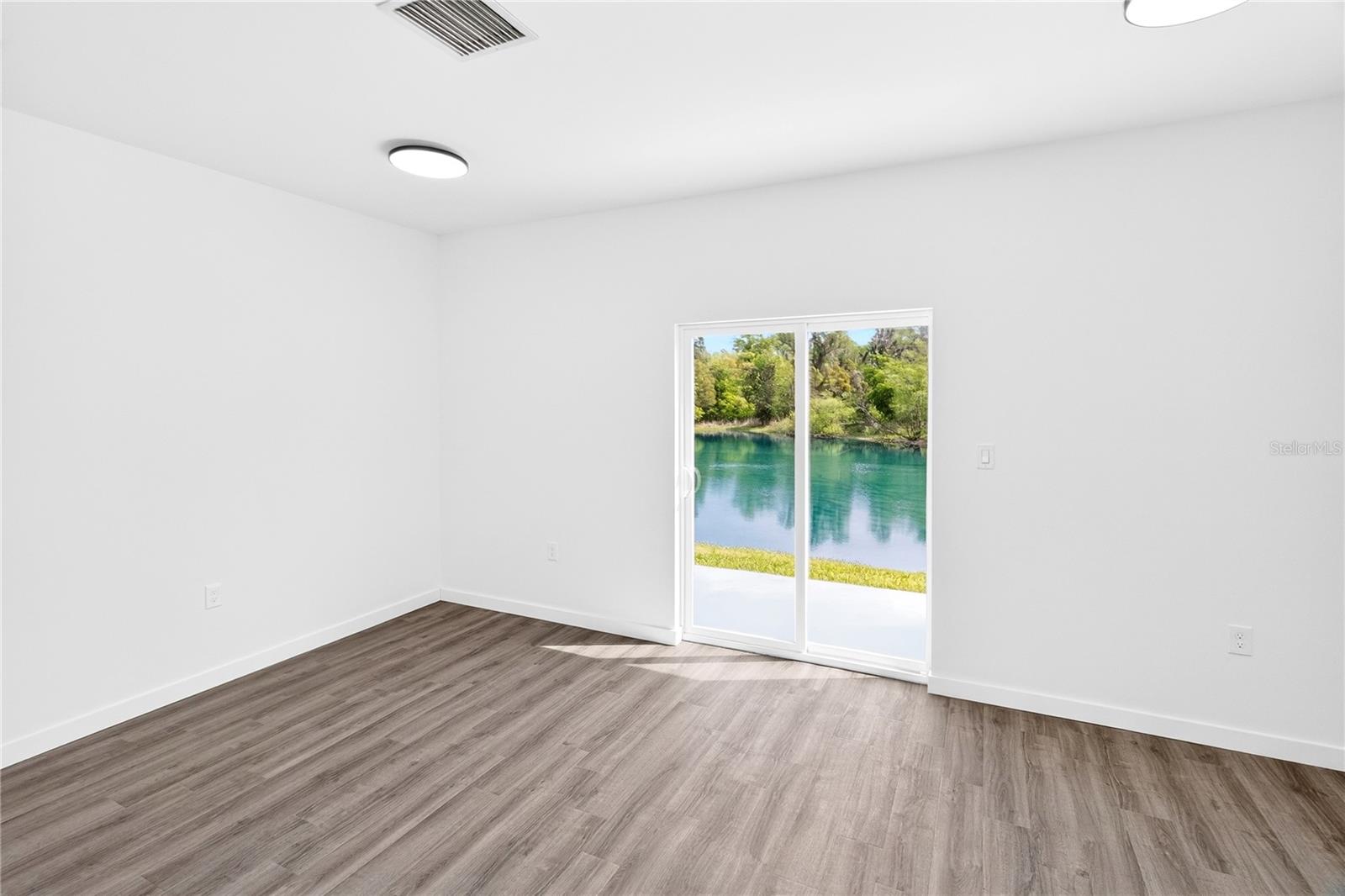 Image 17 of 27 For 1611 29th Road 3