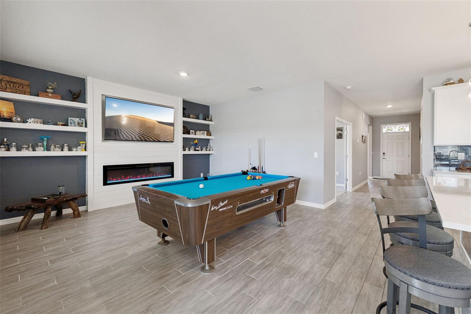 Image 16 of 38 For 1527 Delphi Way