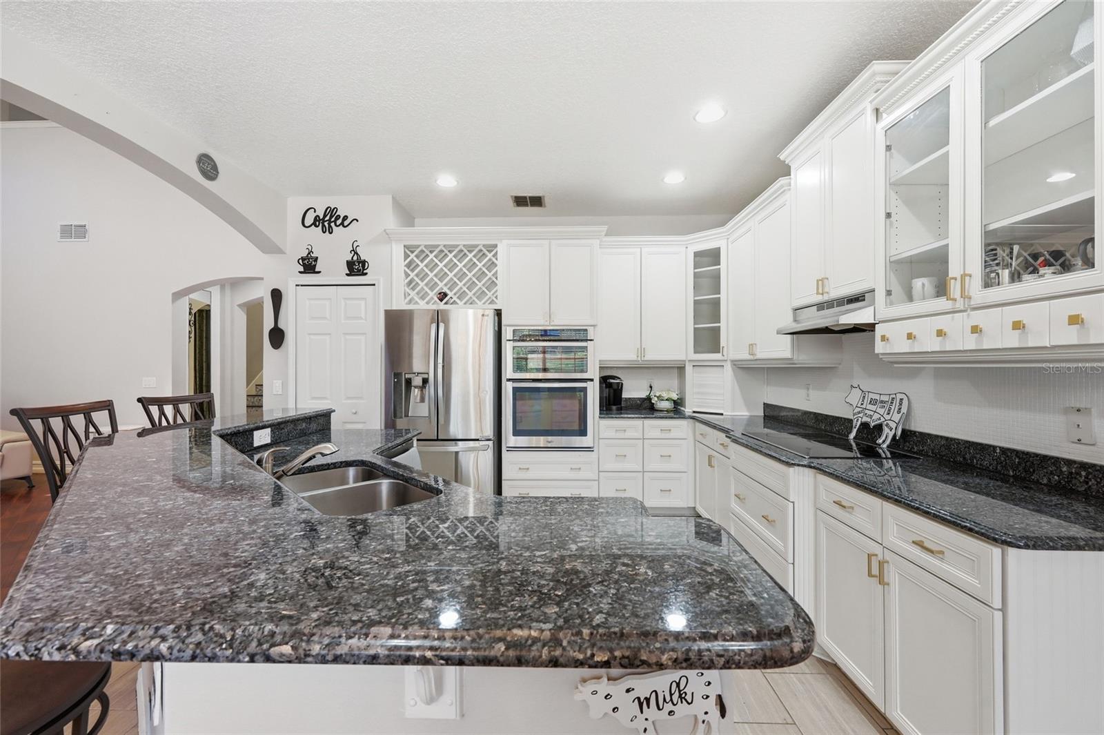 Image 17 of 50 For 9168 Lake Avon Drive