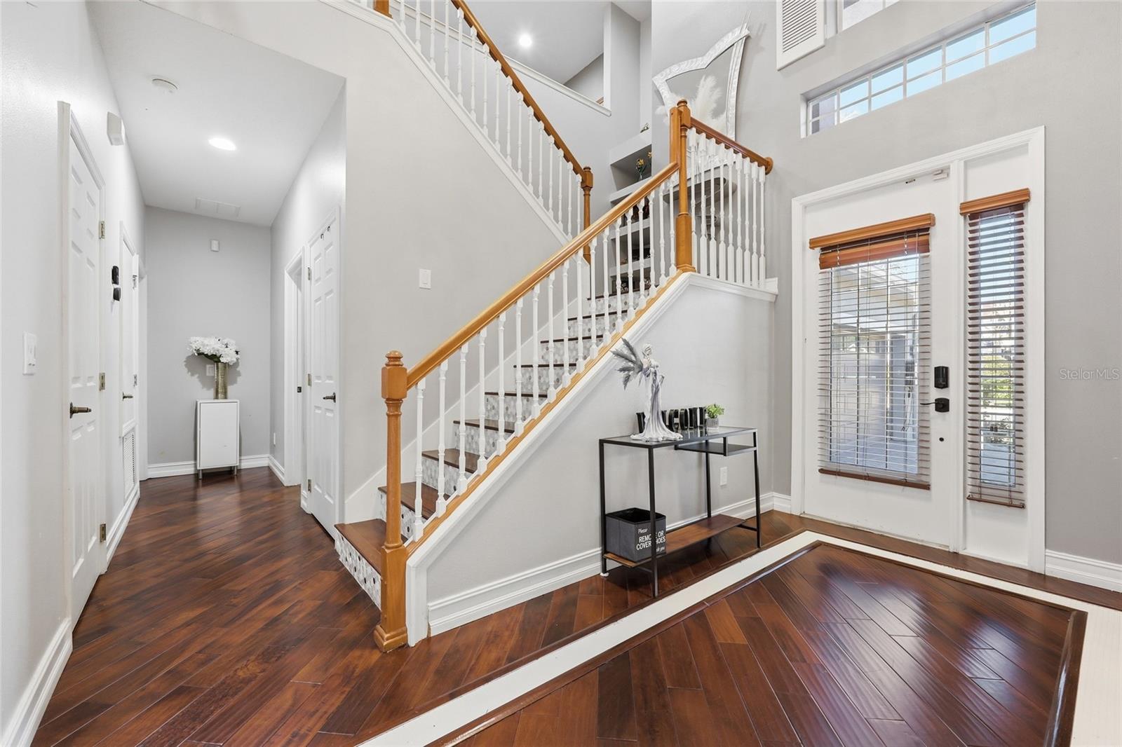 Image 29 of 50 For 9168 Lake Avon Drive