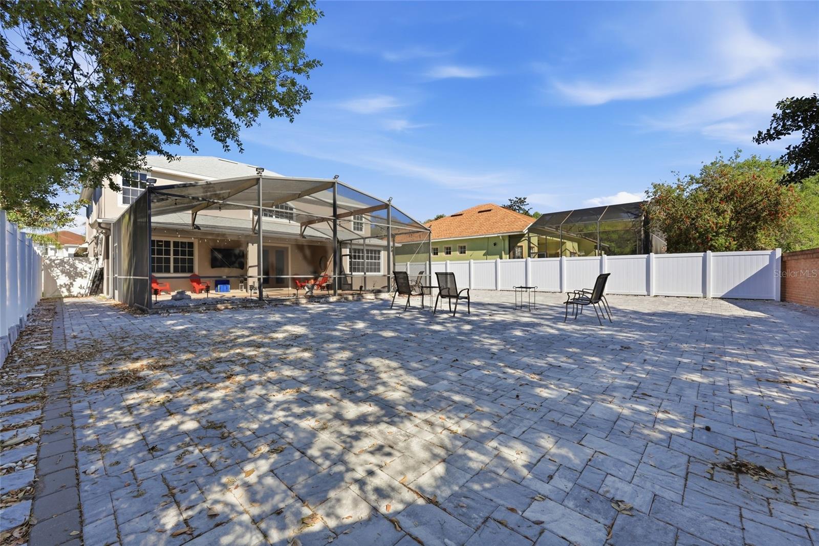 Image 43 of 50 For 9168 Lake Avon Drive