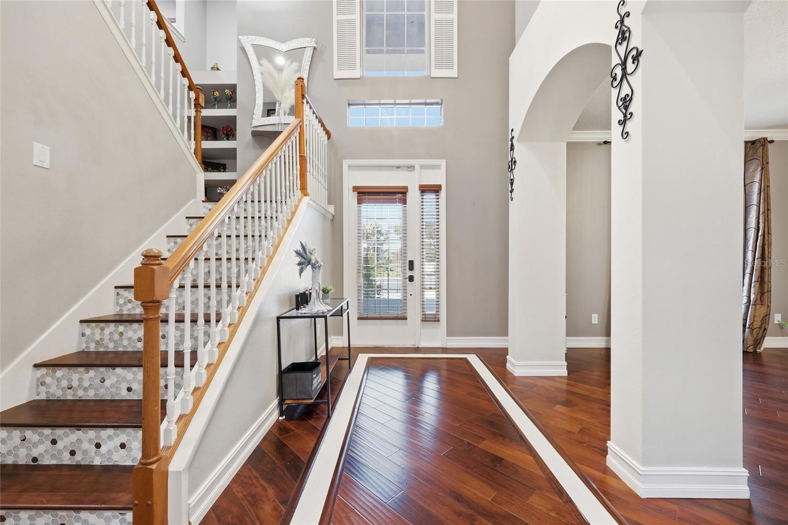 Image 6 of 50 For 9168 Lake Avon Drive