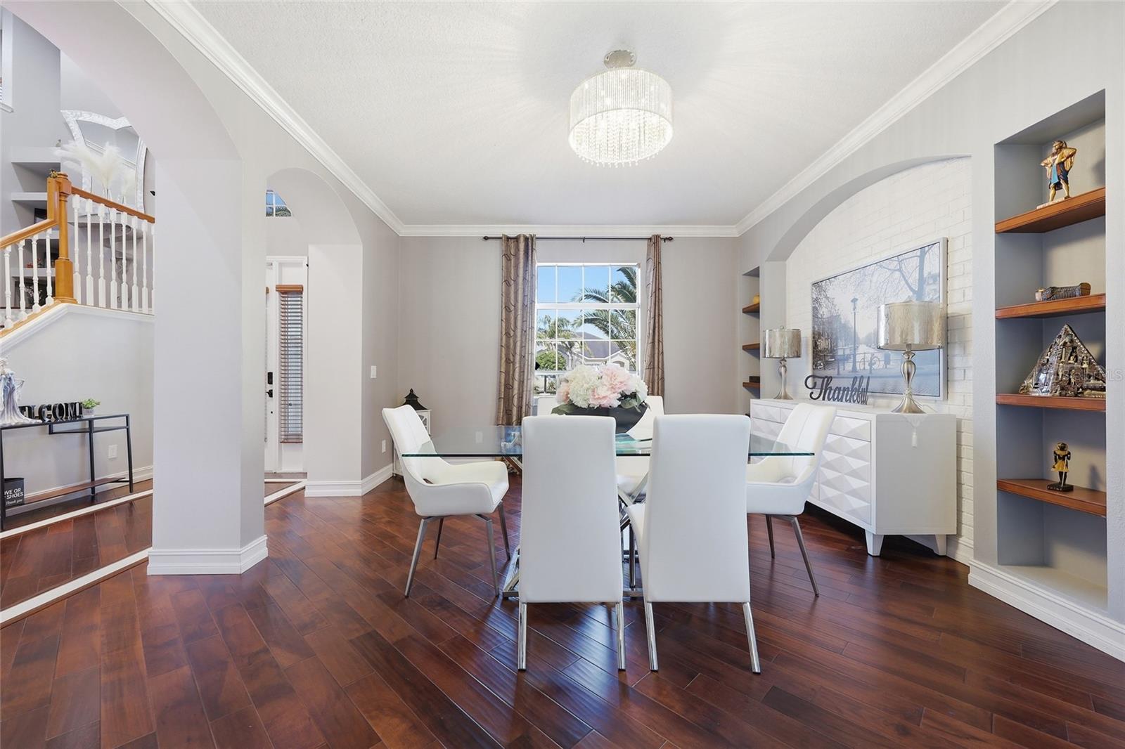 Image 8 of 50 For 9168 Lake Avon Drive