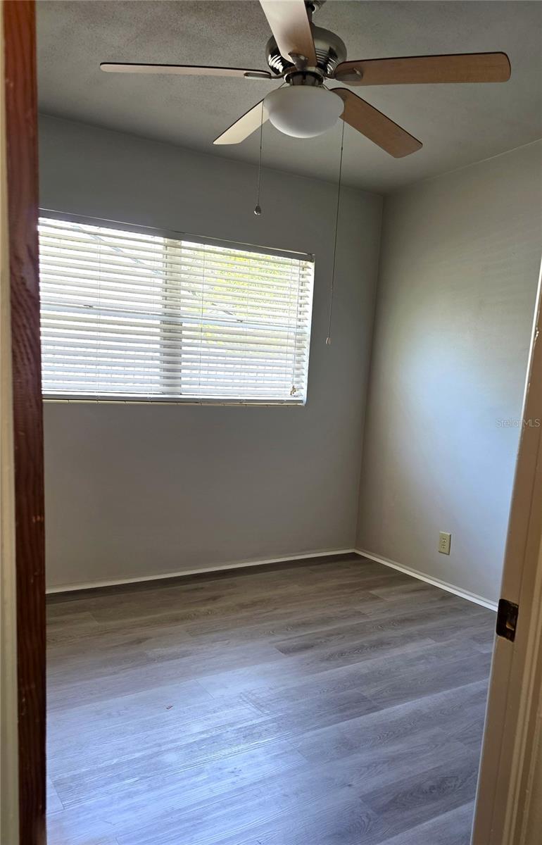 Image 9 of 15 For 905 Cherokee Circle