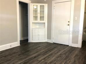 Image 13 of 26 For 1113 Park Avenue