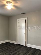 Image 18 of 26 For 1113 Park Avenue