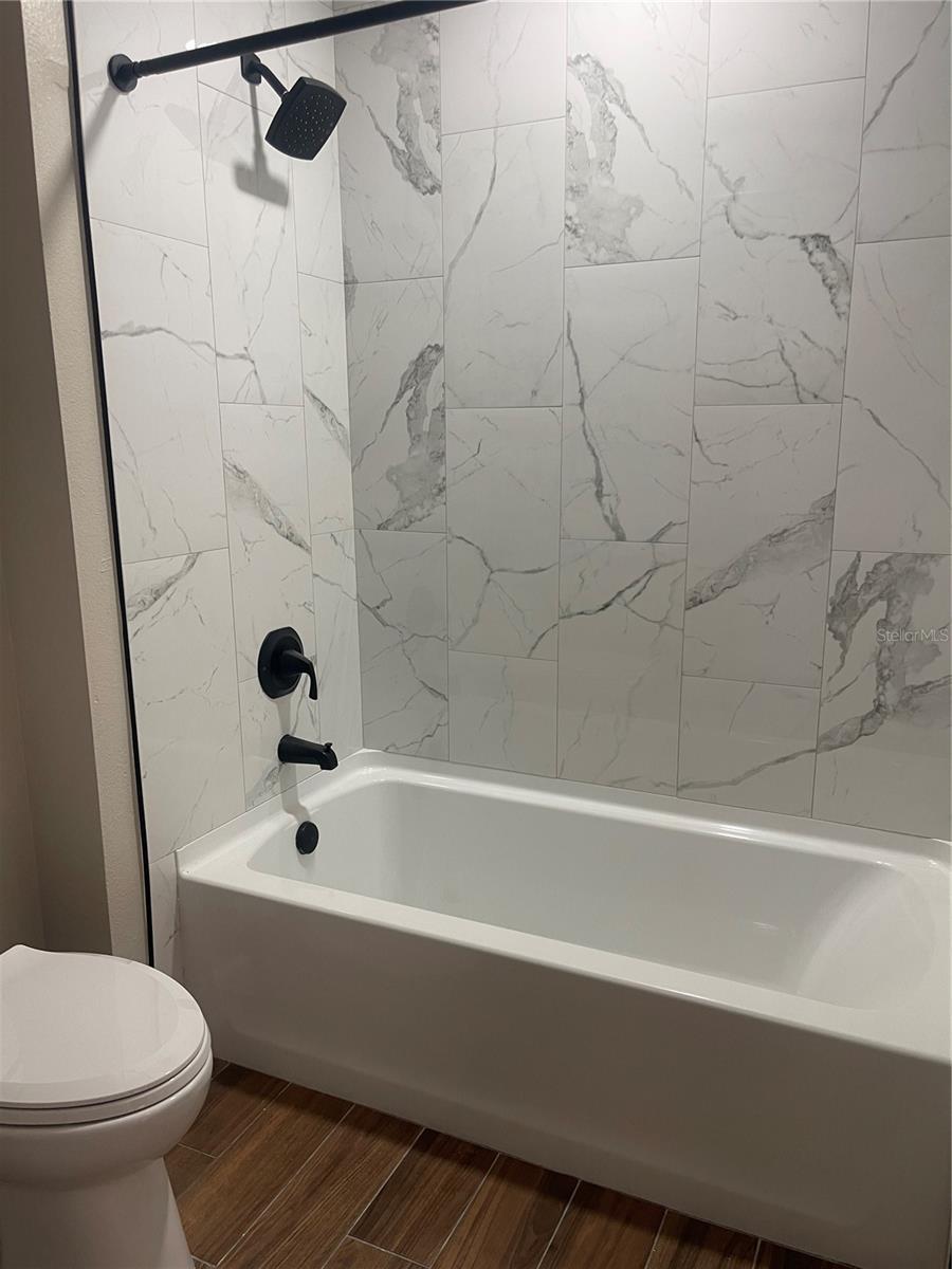 Image 10 of 15 For 18 Starling Drive