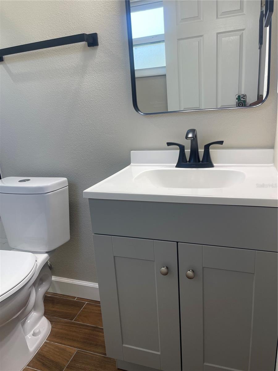 Image 13 of 15 For 18 Starling Drive