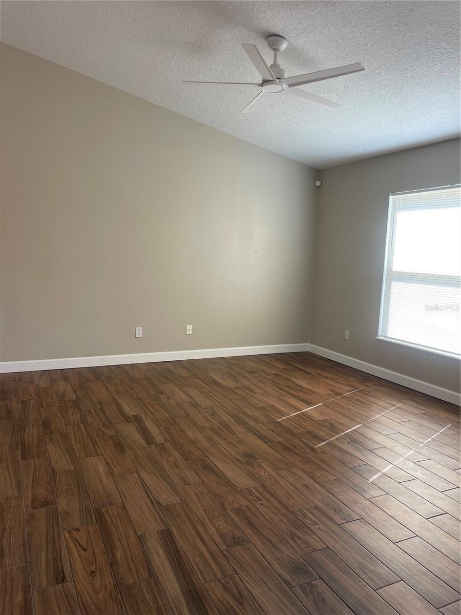 Image 15 of 15 For 18 Starling Drive