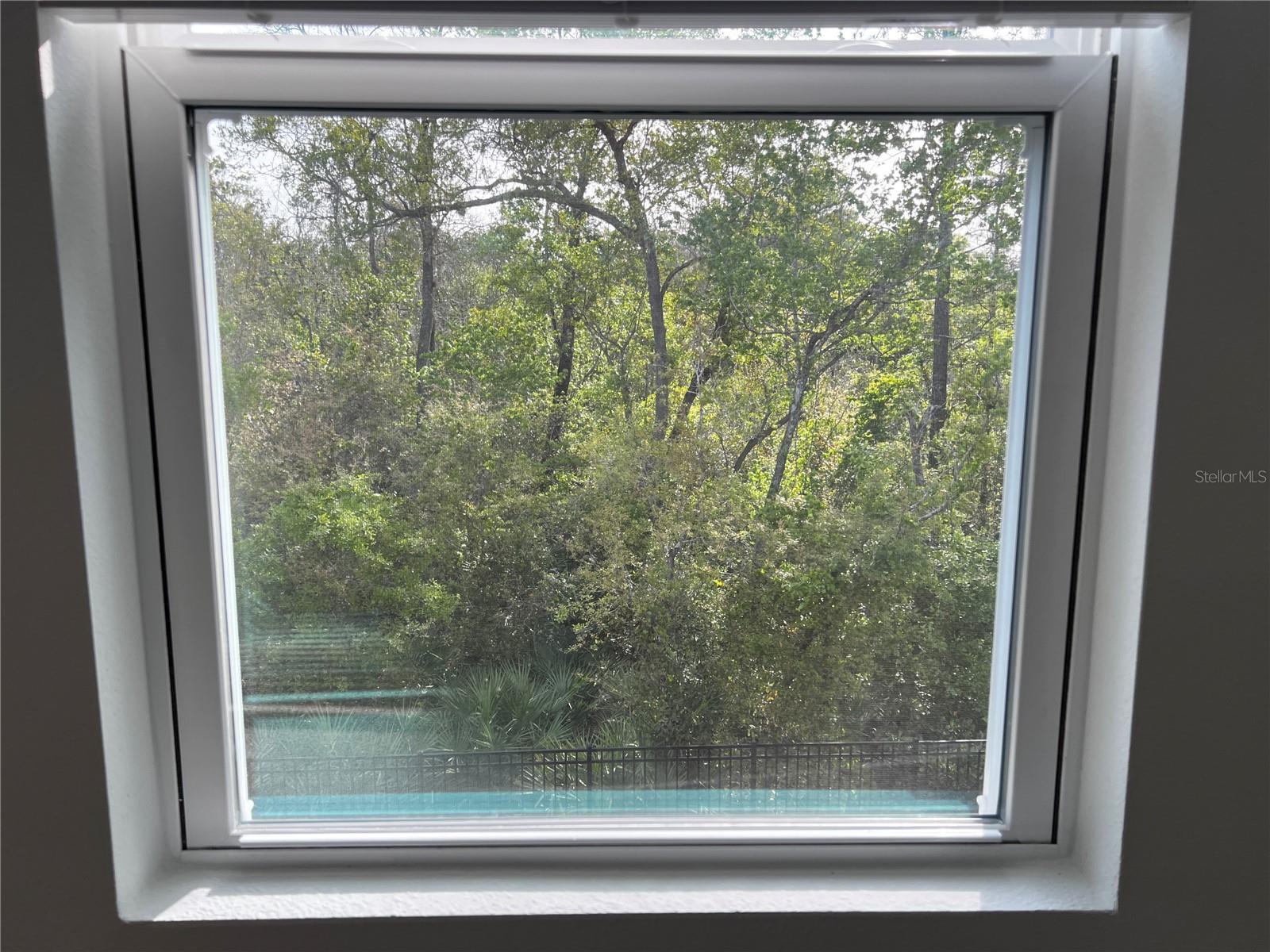 Image 11 of 24 For 2959 Canary Avenue