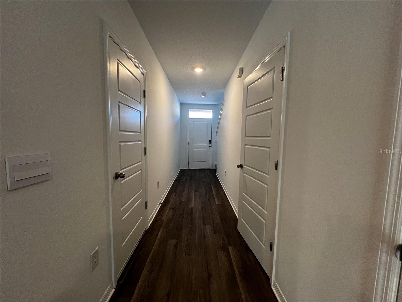 Image 14 of 24 For 2959 Canary Avenue