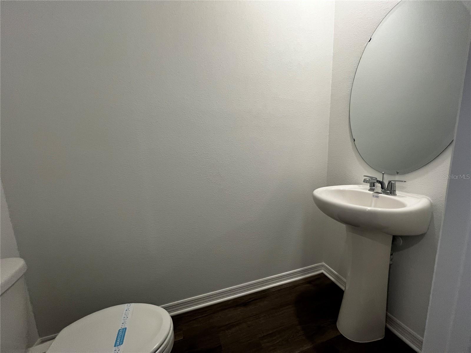 Image 15 of 24 For 2959 Canary Avenue