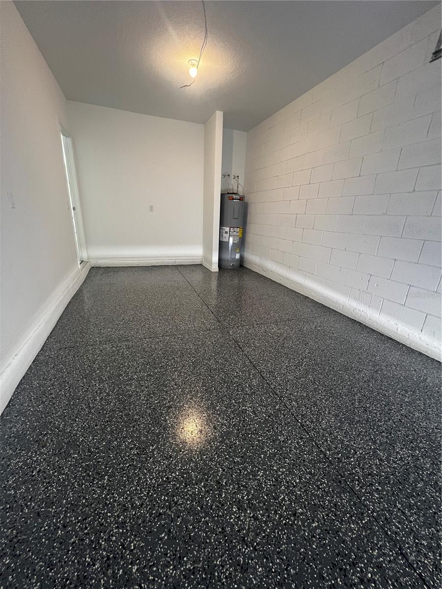 Image 18 of 24 For 2959 Canary Avenue