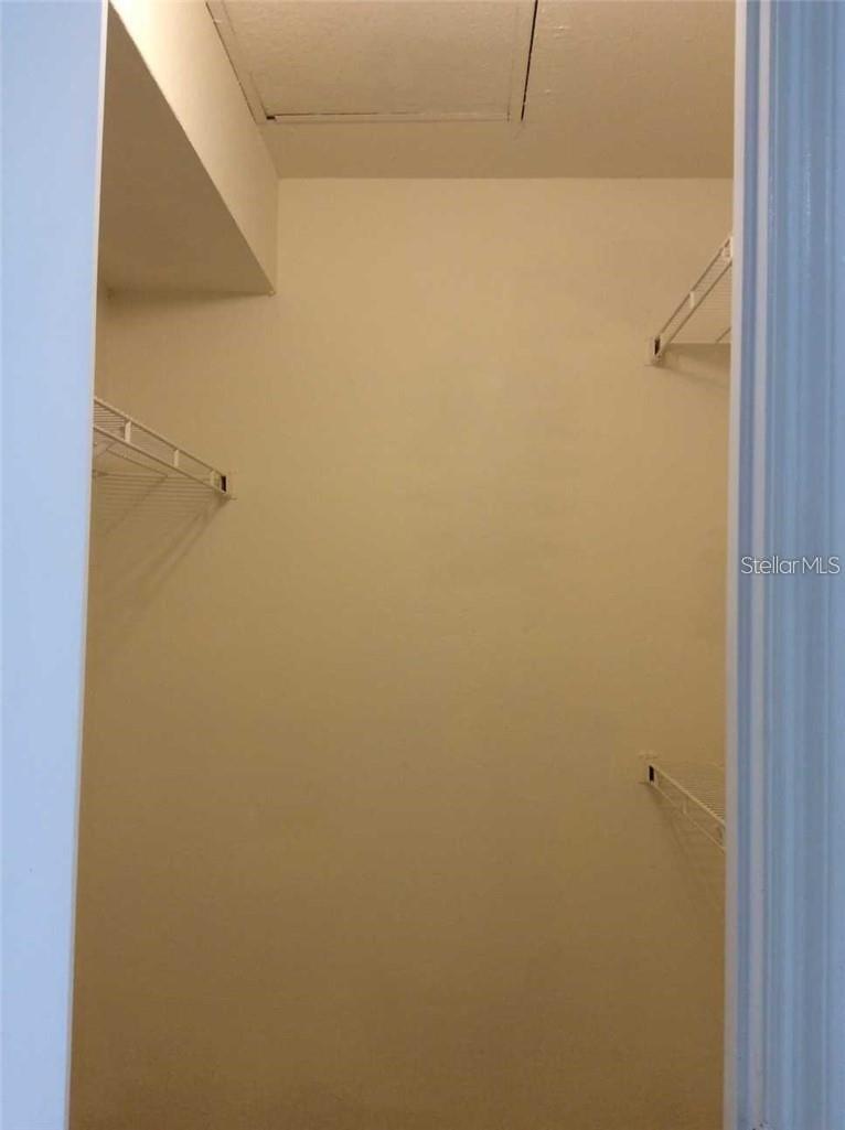 Image 20 of 23 For 5713 Gatlin Avenue 227