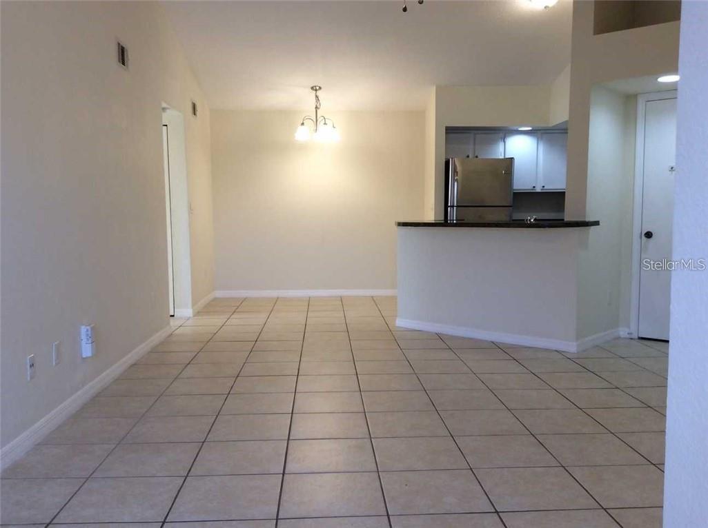 Image 4 of 23 For 5713 Gatlin Avenue 227