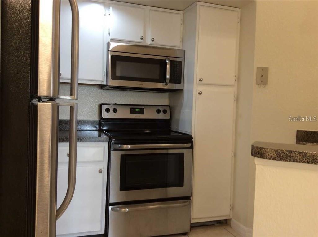 Image 8 of 23 For 5713 Gatlin Avenue 227