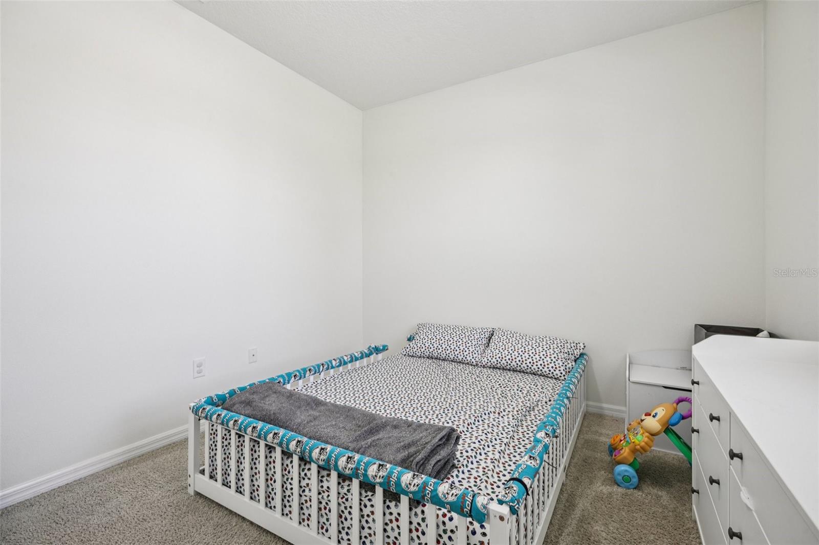 Image 20 of 50 For 16385 Admirals Cove Lane