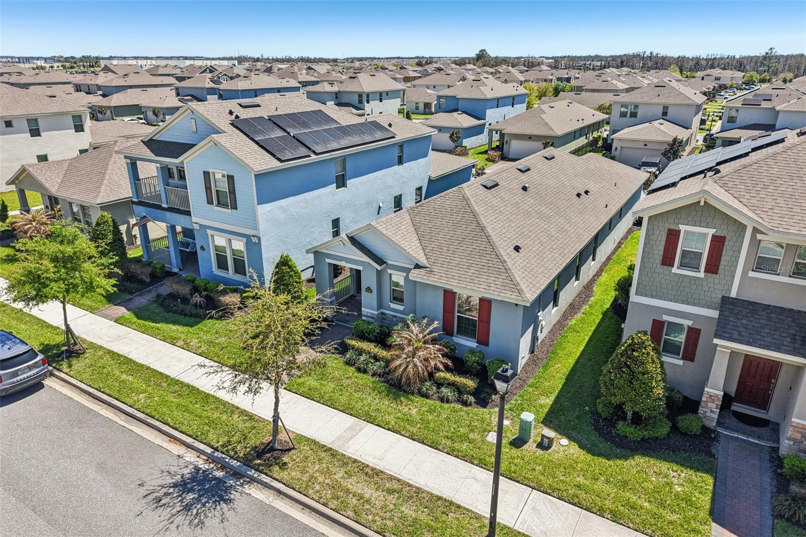 Image 41 of 50 For 16385 Admirals Cove Lane