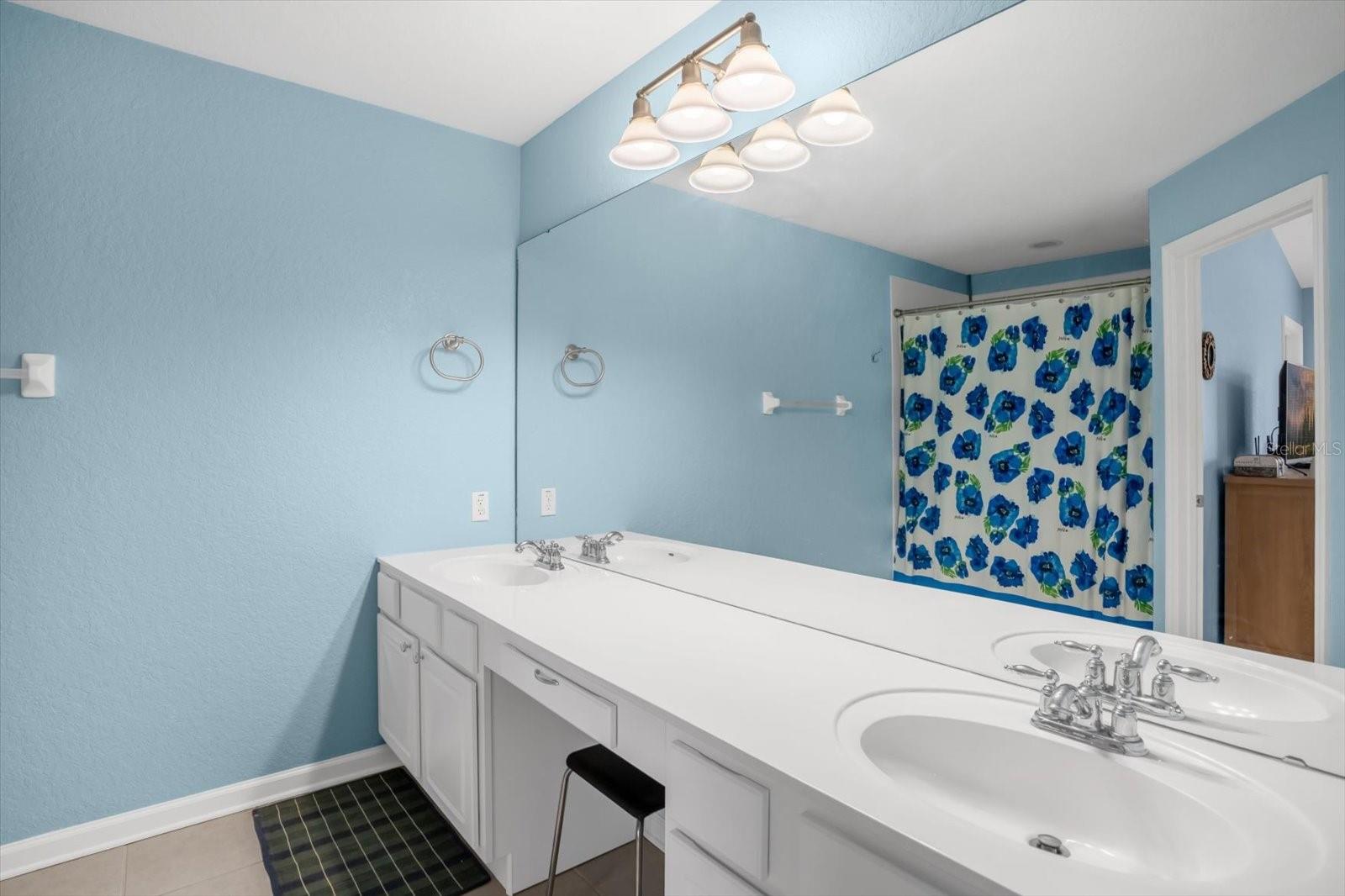 Image 13 of 29 For 1120 Rock Harbor Avenue