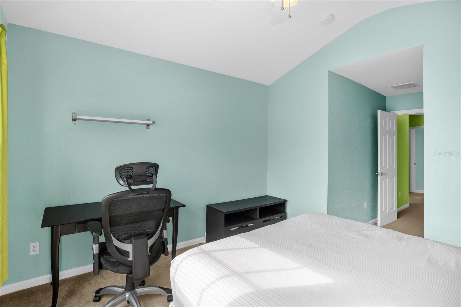 Image 19 of 29 For 1120 Rock Harbor Avenue