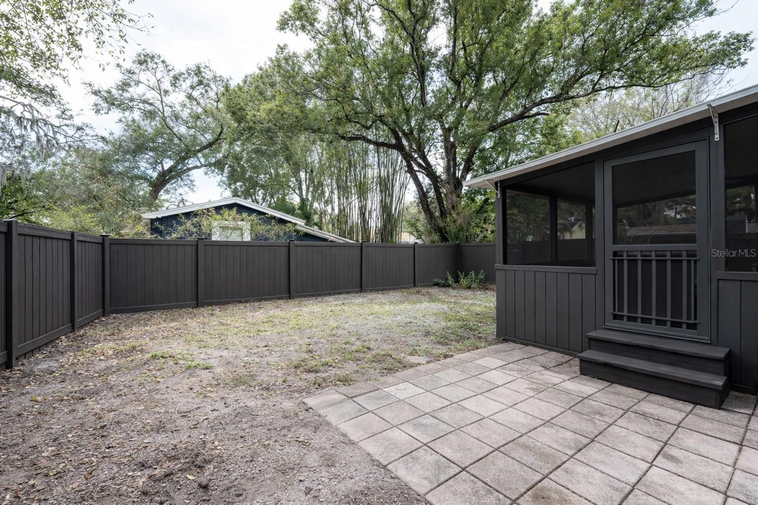 Image 7 of 28 For 104 Glenwood Avenue