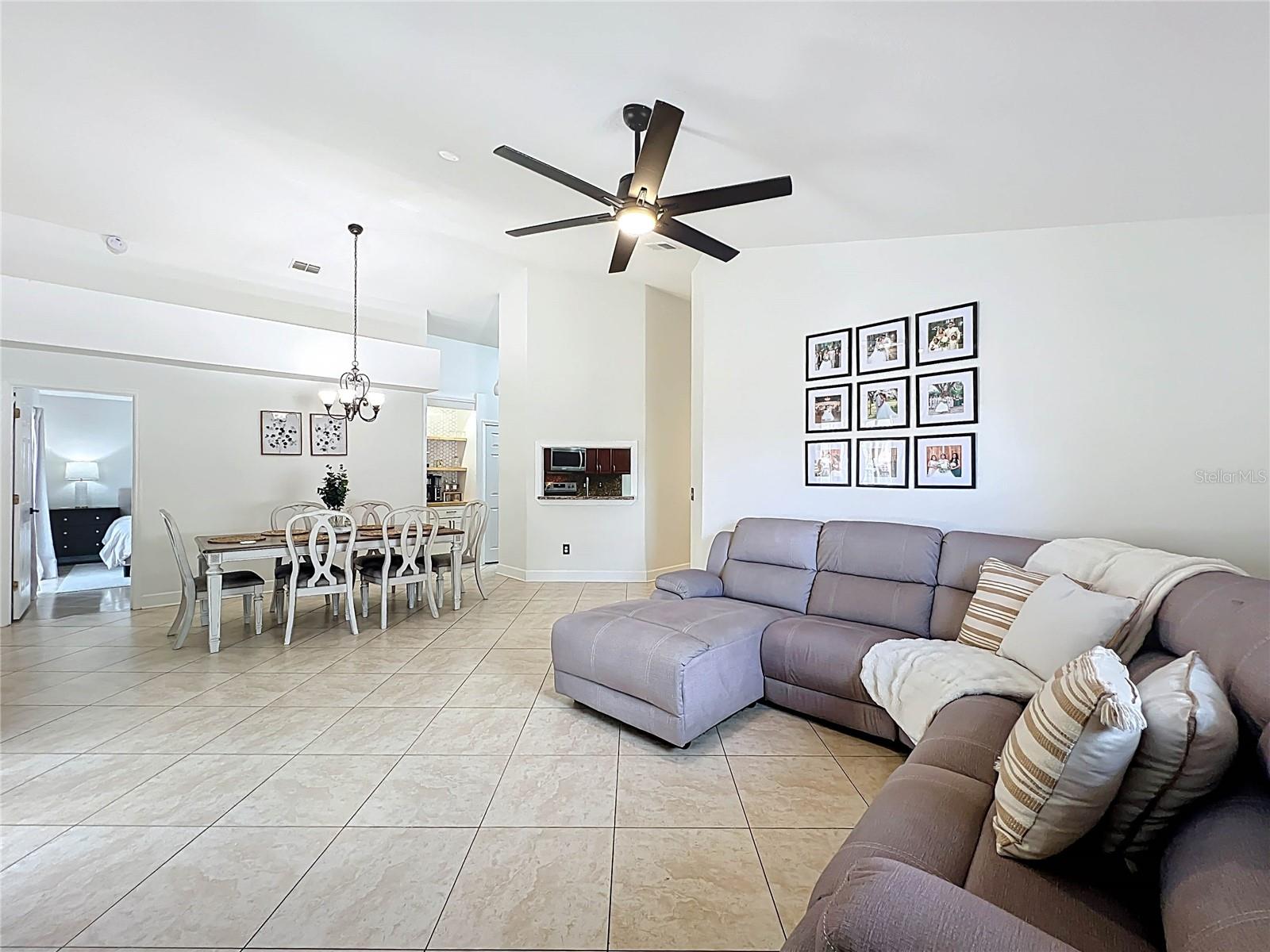 Image 16 of 37 For 1243 Whispering Winds Court