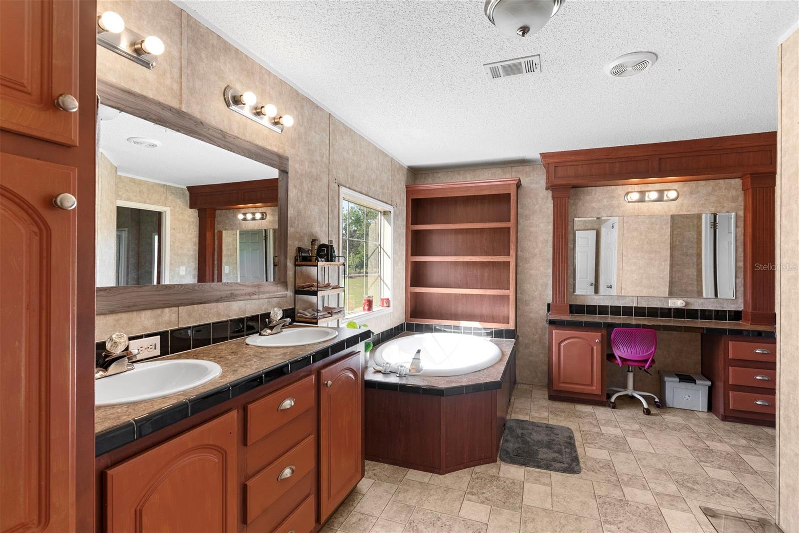 Image 18 of 49 For 8155 121st Place