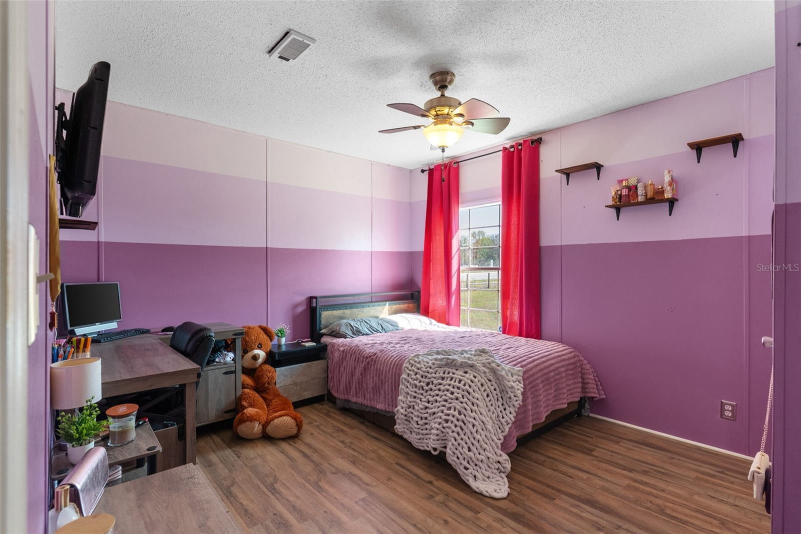 Image 22 of 49 For 8155 121st Place