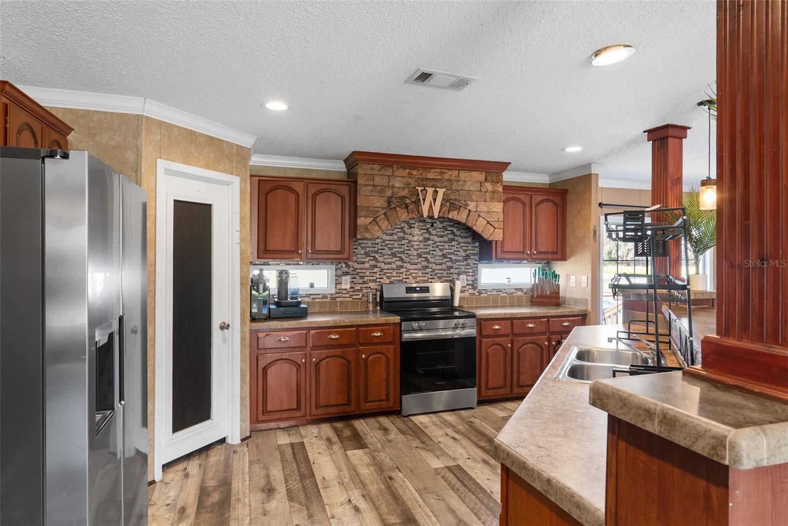 Image 7 of 49 For 8155 121st Place