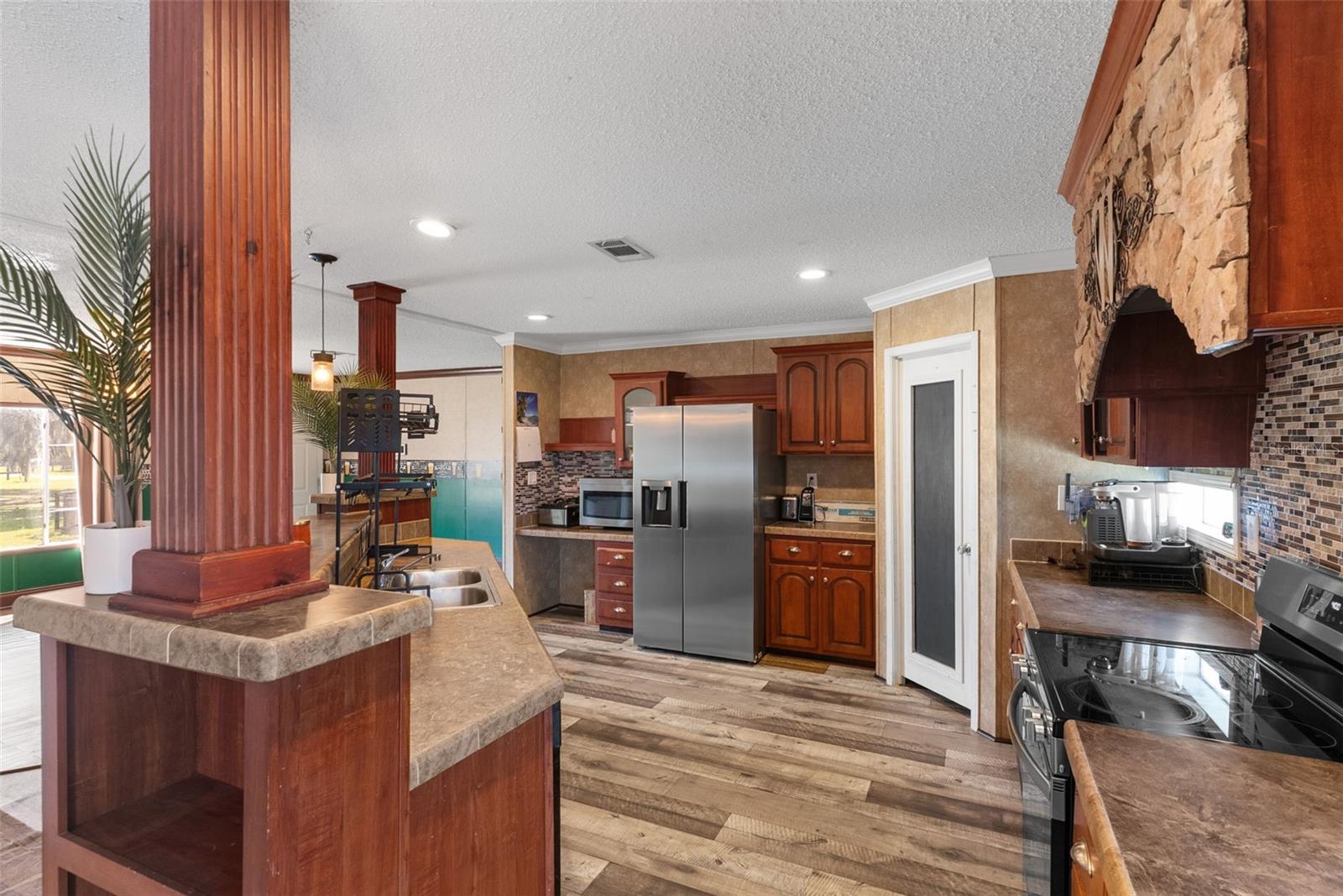 Image 8 of 49 For 8155 121st Place