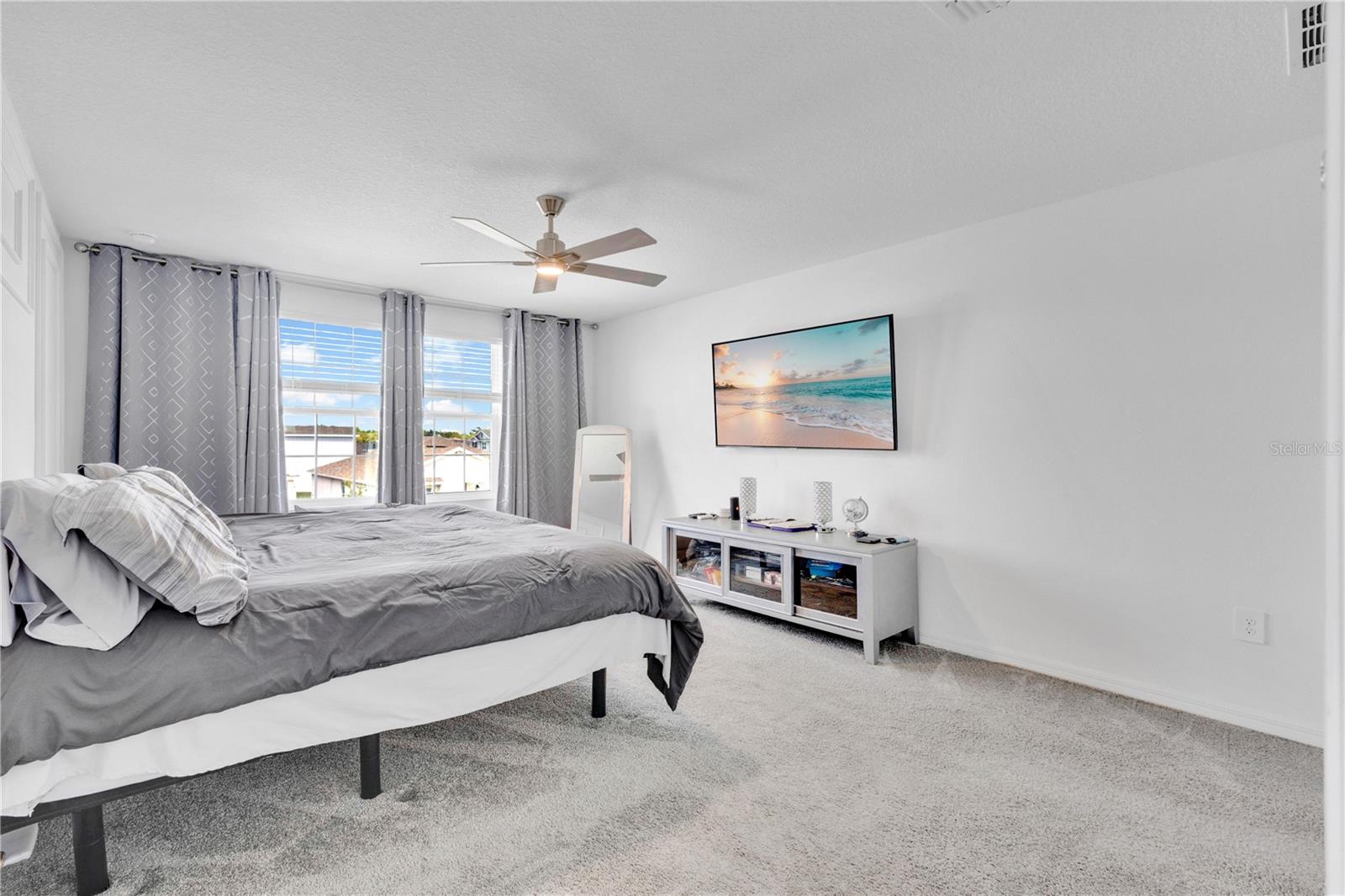 Image 11 of 37 For 4212 Pebbles Throw Drive