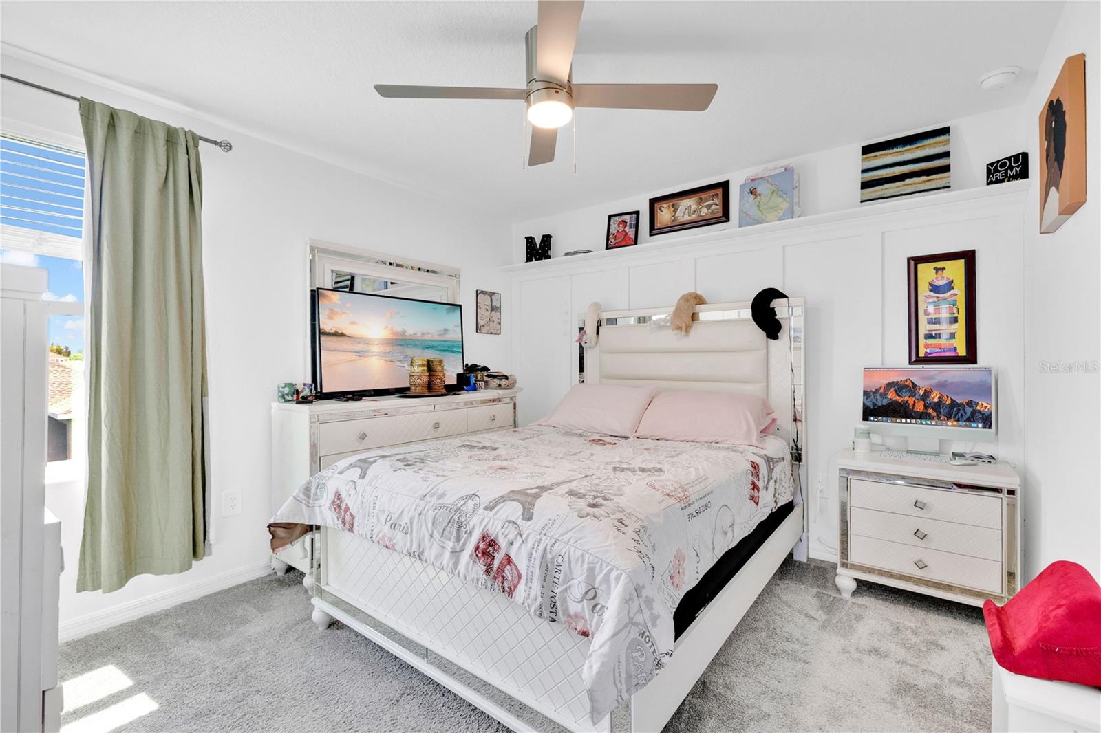 Image 14 of 37 For 4212 Pebbles Throw Drive