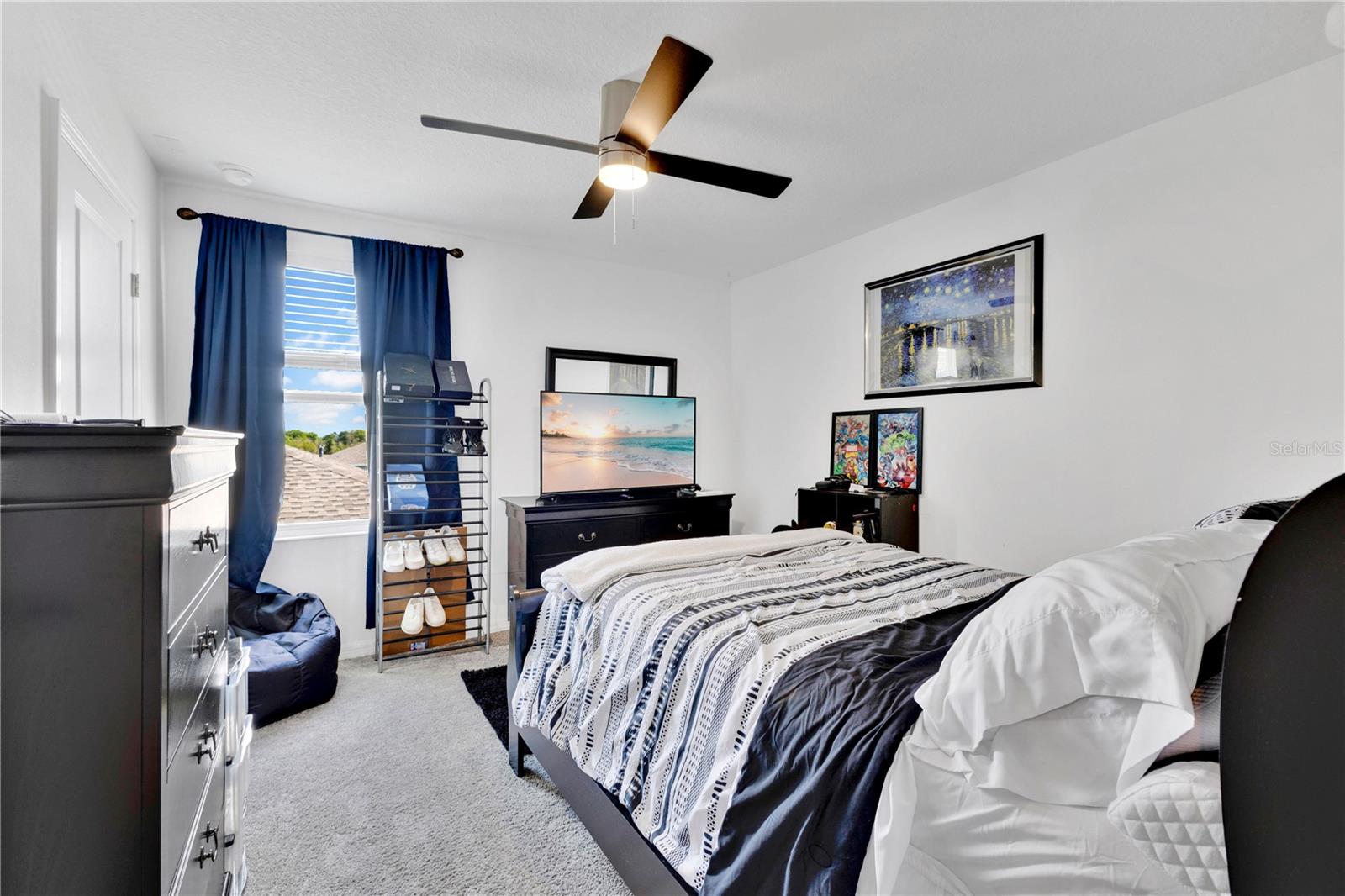 Image 16 of 37 For 4212 Pebbles Throw Drive