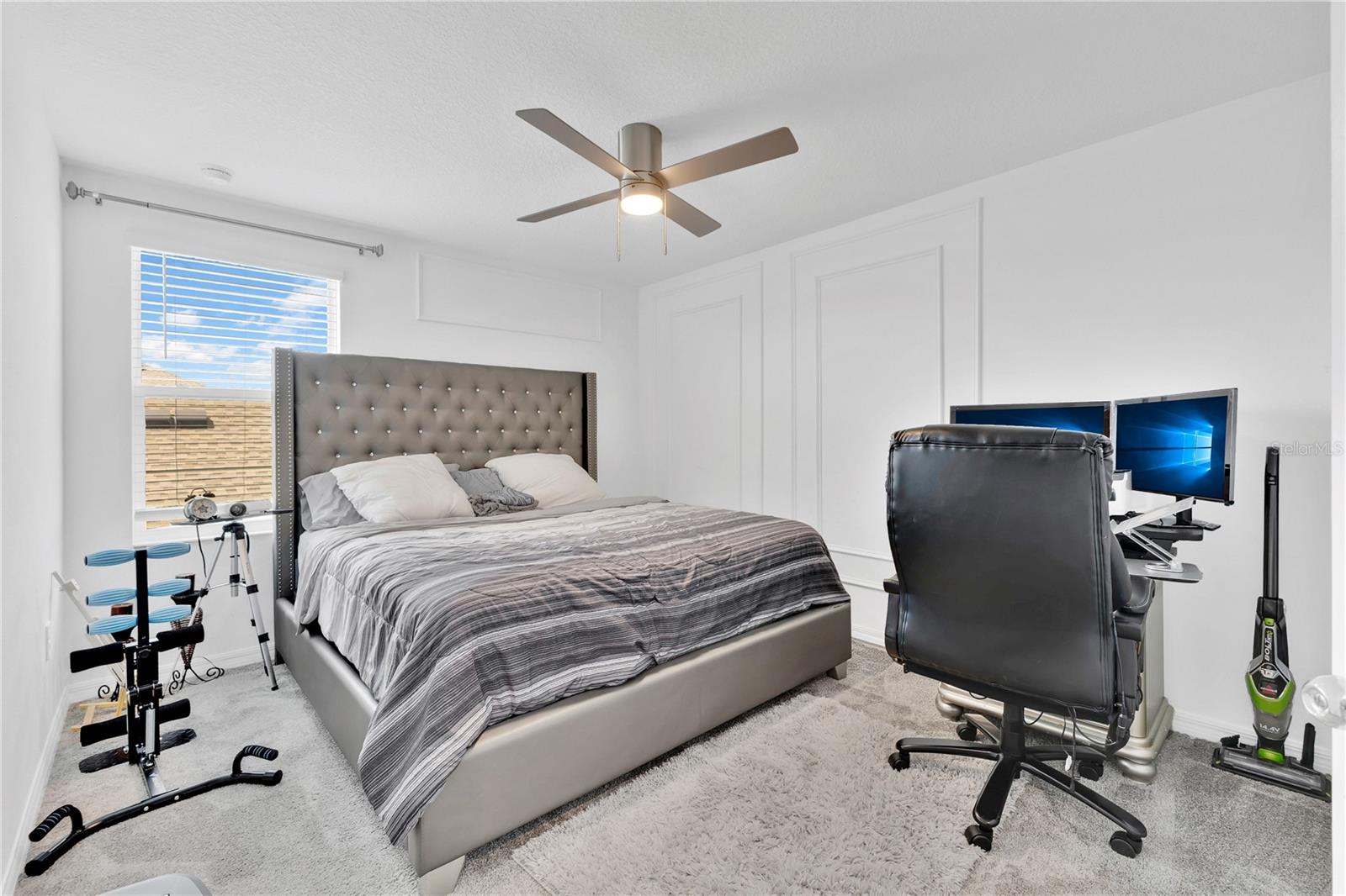 Image 17 of 37 For 4212 Pebbles Throw Drive