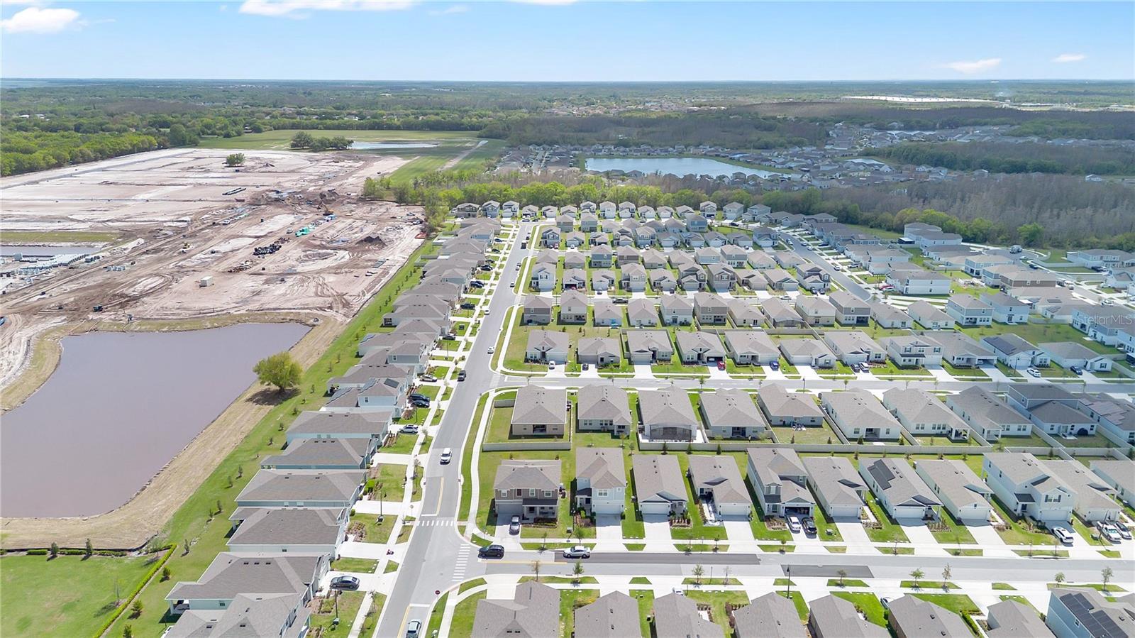 Image 32 of 37 For 4212 Pebbles Throw Drive