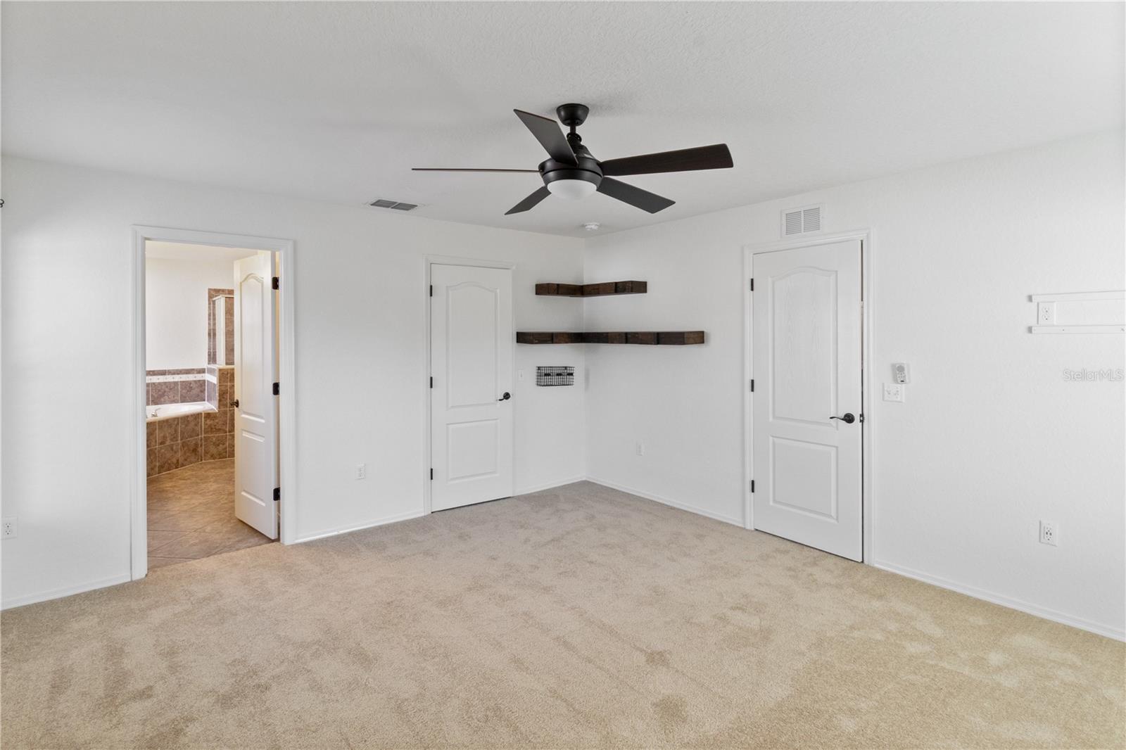 Image 35 of 43 For 4749 Magnolia Preserve Avenue