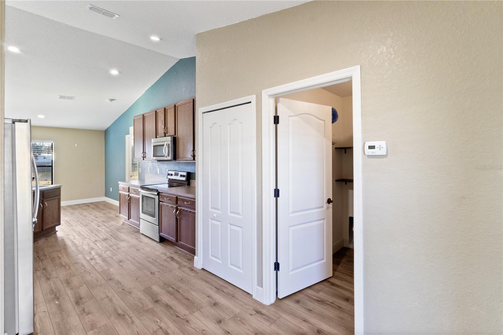 Image 9 of 43 For 4749 Magnolia Preserve Avenue