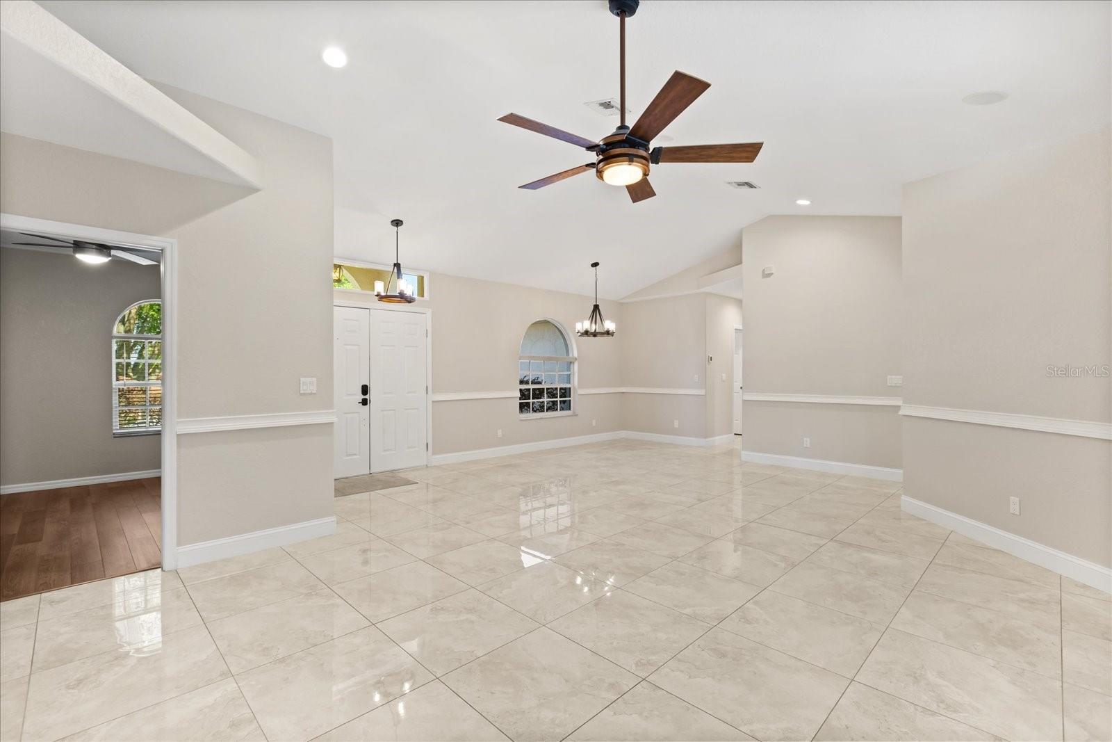 Image 10 of 46 For 11424 Cypress Hill Street