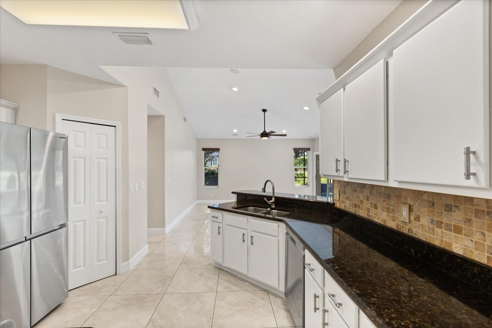 Image 13 of 46 For 11424 Cypress Hill Street