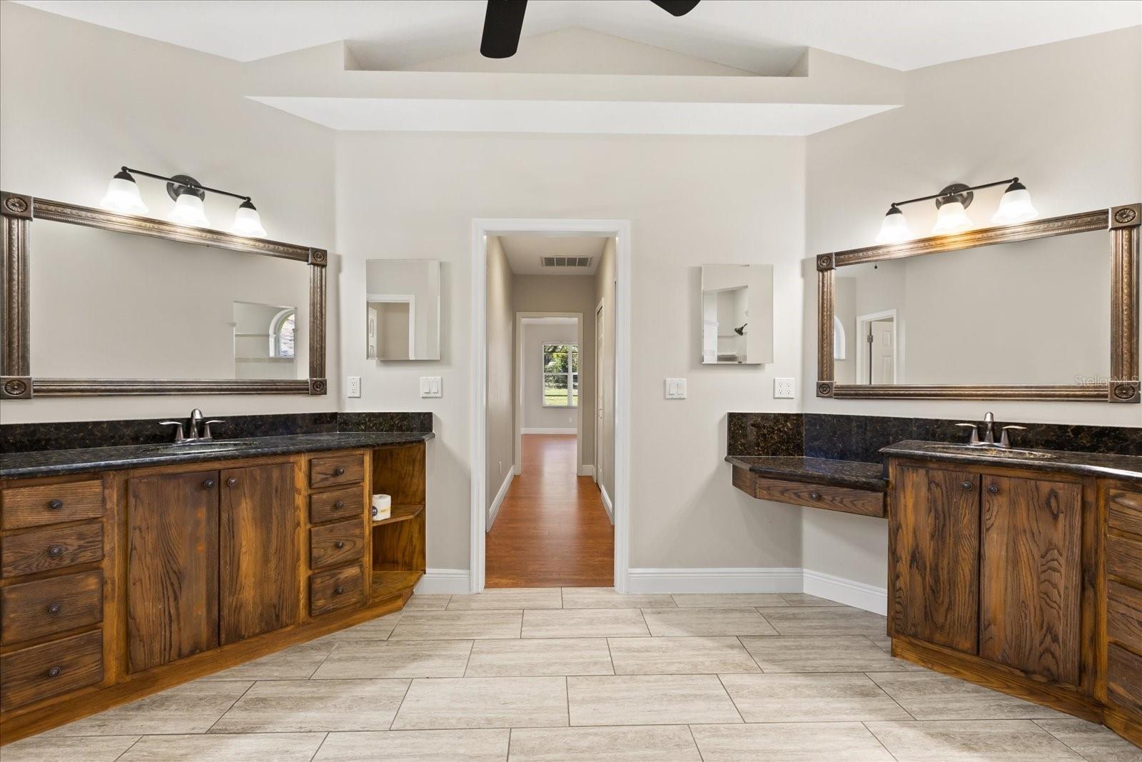 Image 15 of 46 For 11424 Cypress Hill Street